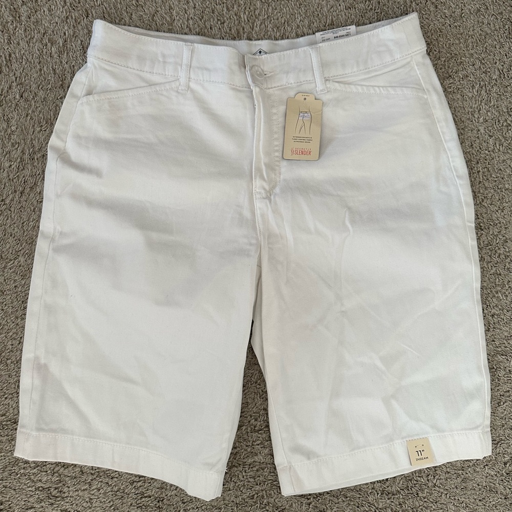 St. John’s Bay White Bermuda Shorts 11 inch inseam
